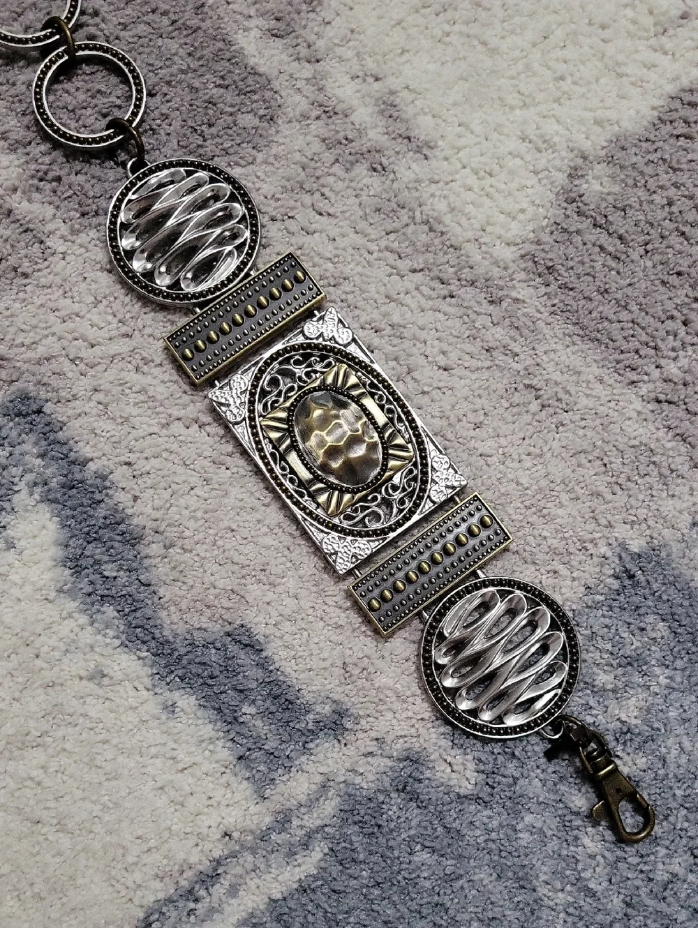 Chico's Metal Concho Medallian Chain Link Belt